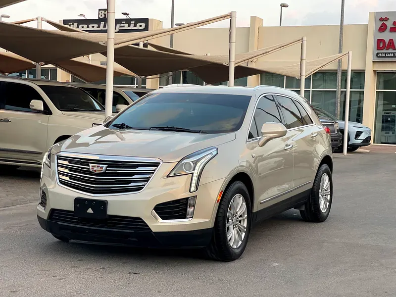 كاديلاك XT5 2017